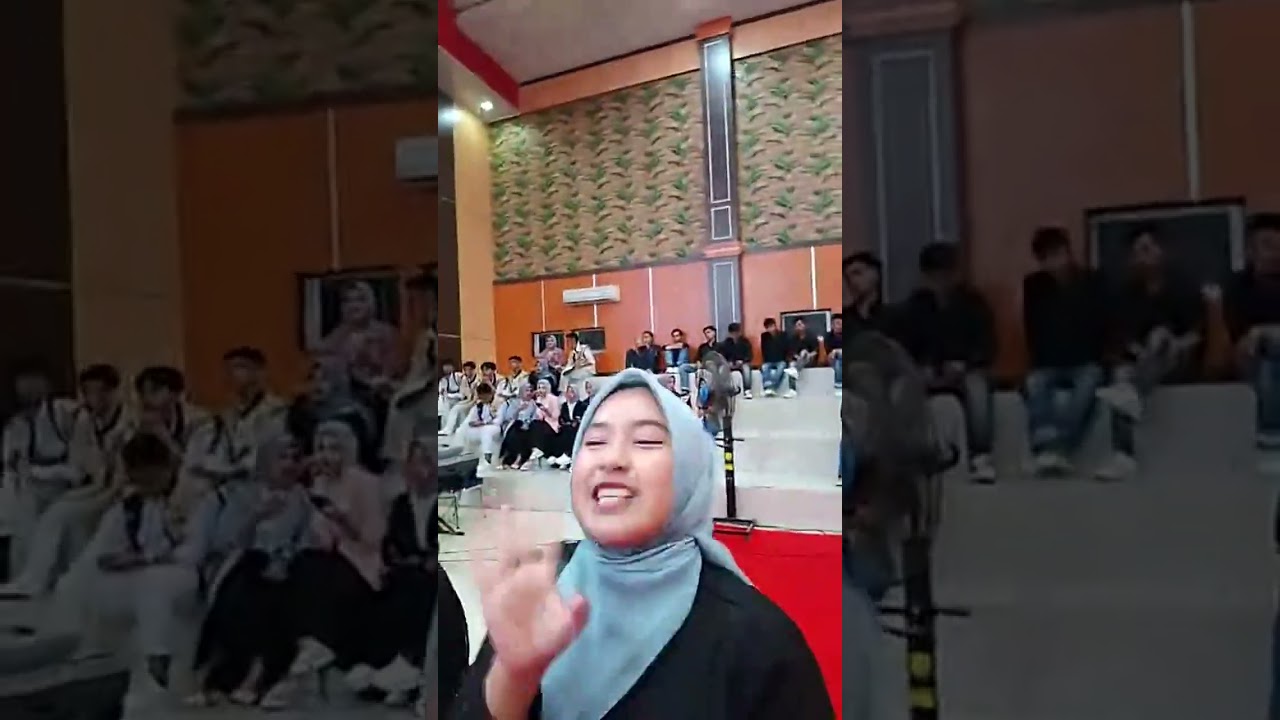 HARI PUTRA NYANYI DI UNIVERSITAS DHARMAS INDONESIA