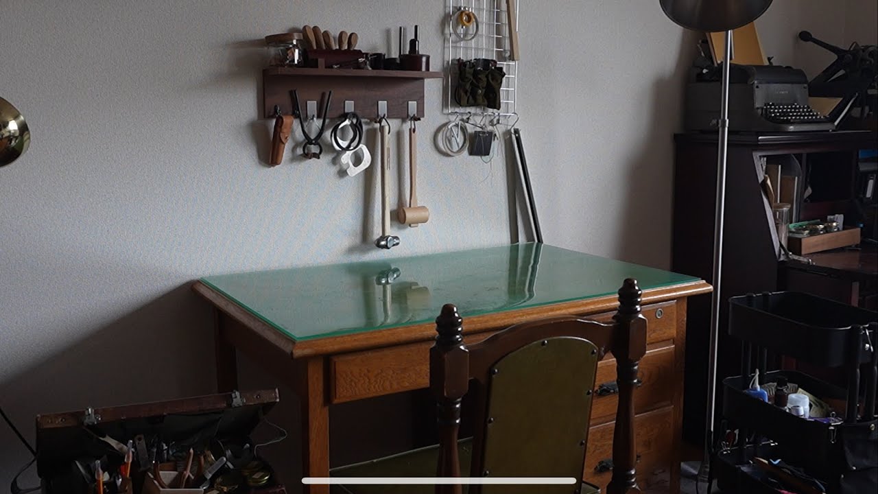 レザークラフト作業部屋兼自宅のルームツアー【部屋紹介】