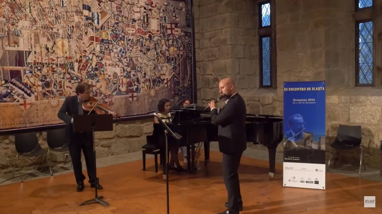B. Martinu - Trio