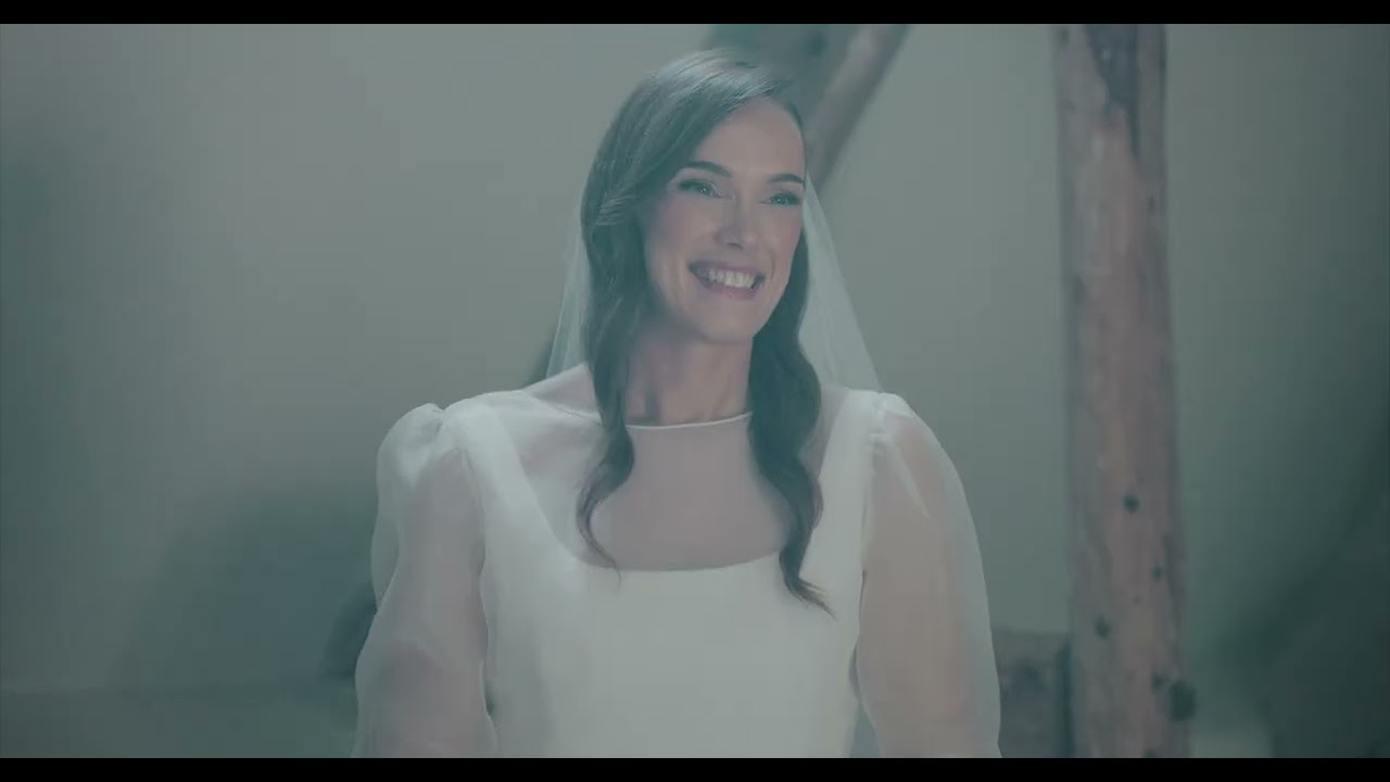 Lapstone Barn Wedding Film | The Cotswolds