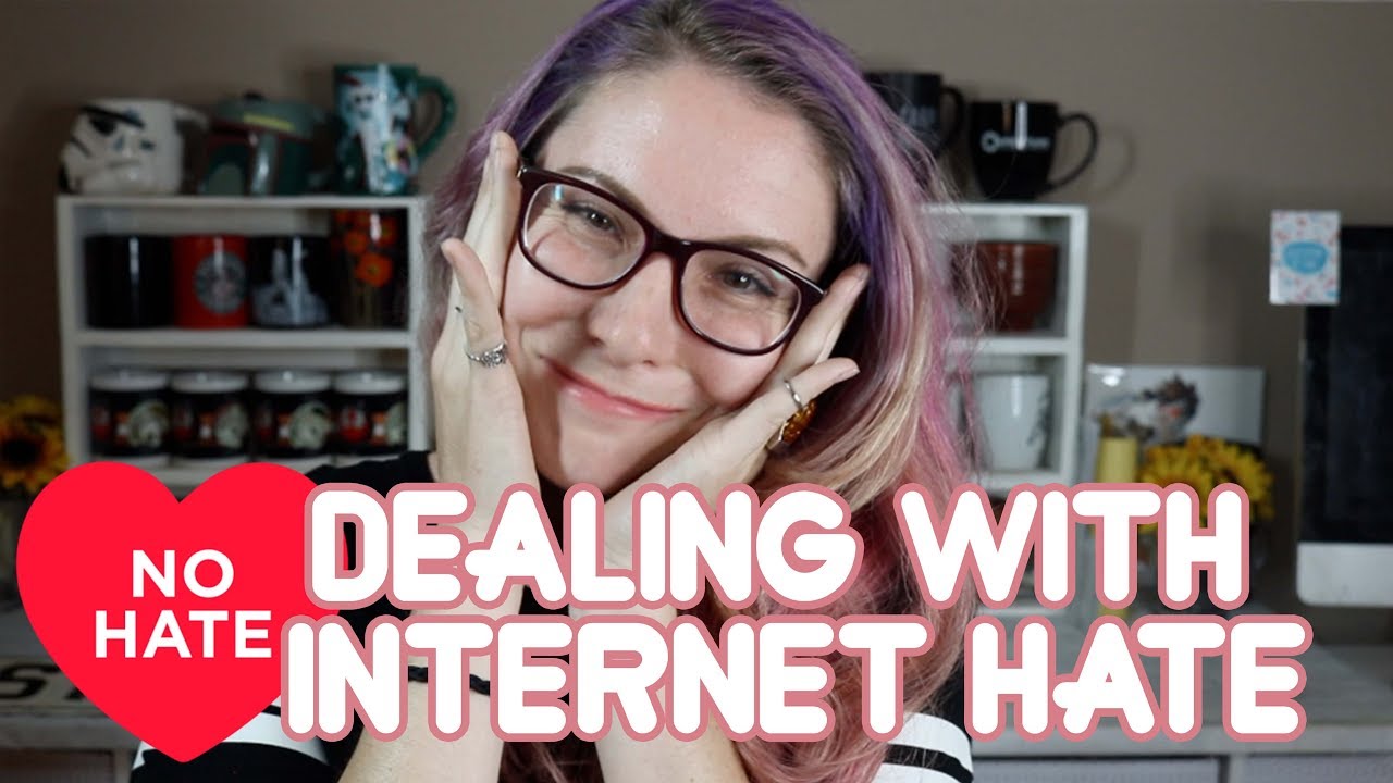 How to deal with online Cosplay HATE & NEGATIVITY