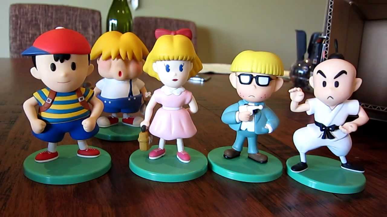 Mother 2 (Earthbound) Figures (by Banpresto) Unboxing pt. 2 (Poo figure)