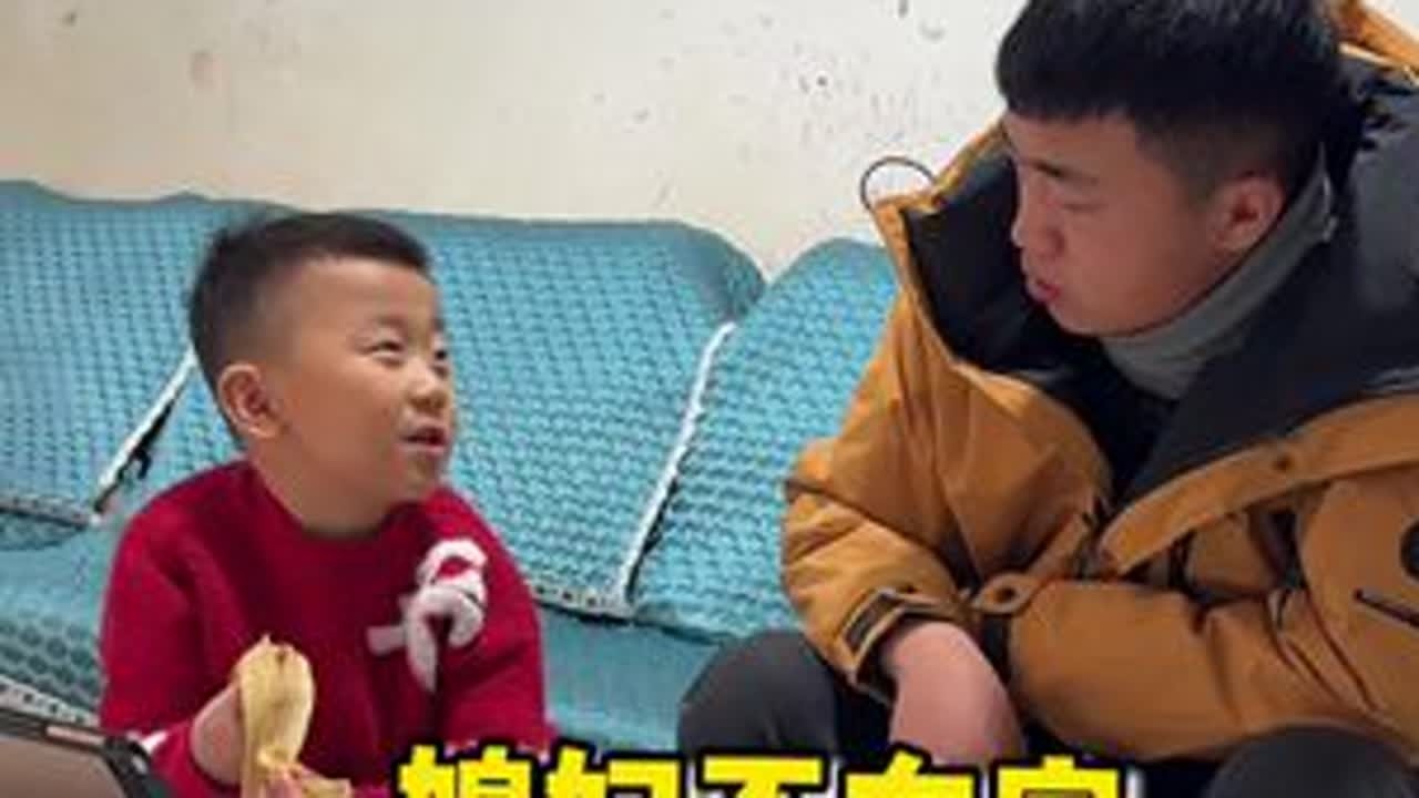 都说奶奶跟孙子之间，有一种默契，叫做隔辈亲， 但是有时候他们自认为的对孩子的好，并不一定有利于孩子的健康， 所以你们会允许所以婆婆给孩子吃泡面吗？#老人带孩子 #婆媳日常 #你们也有这样的婆婆吗