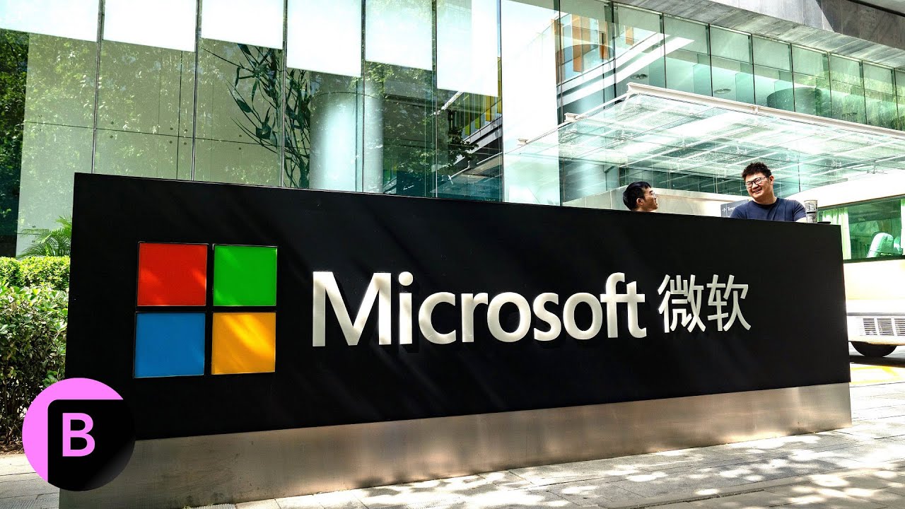 Microsoft Tells China Staff to Swap Androids for iPhones