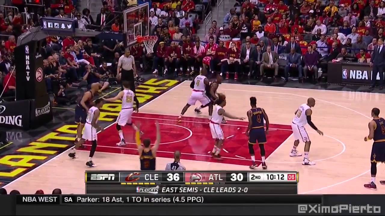 Iman Shumpert with a MONSTER Putback DUNK!