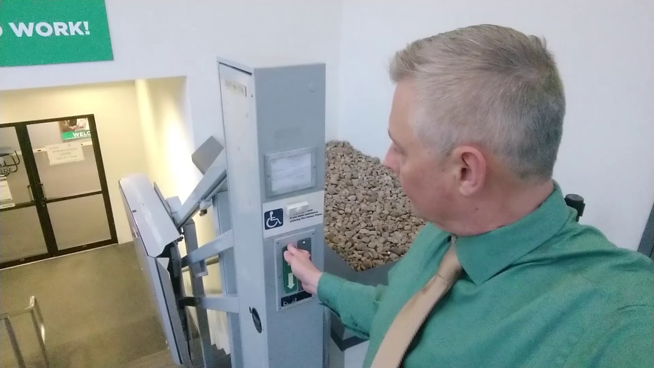 ADA Platform Lift