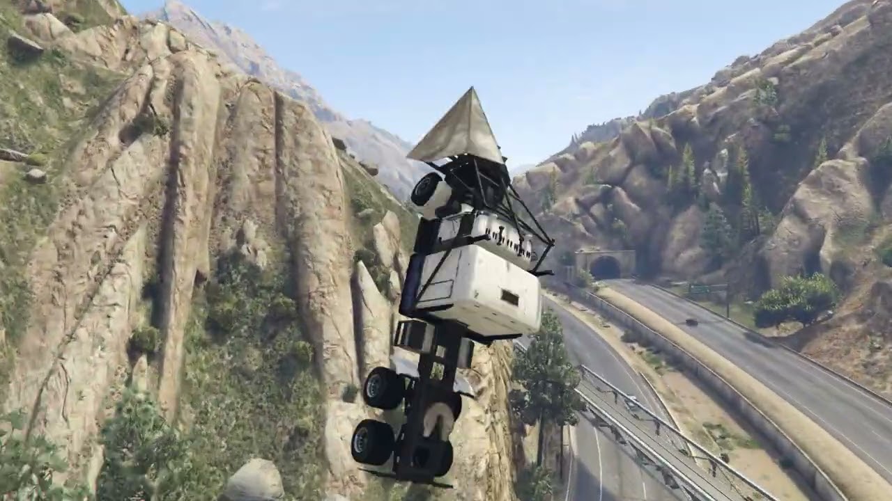 Grand Theft Auto V Phantom Wedge running from cops and destroying the city PART 21
