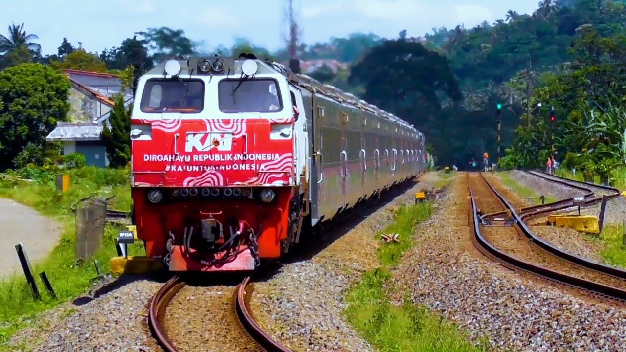 MENEMUKAN BANYAK KERETA API NGEBUT DI TIBER STASIUN PATUGURAN BUMIAYU GUYS
