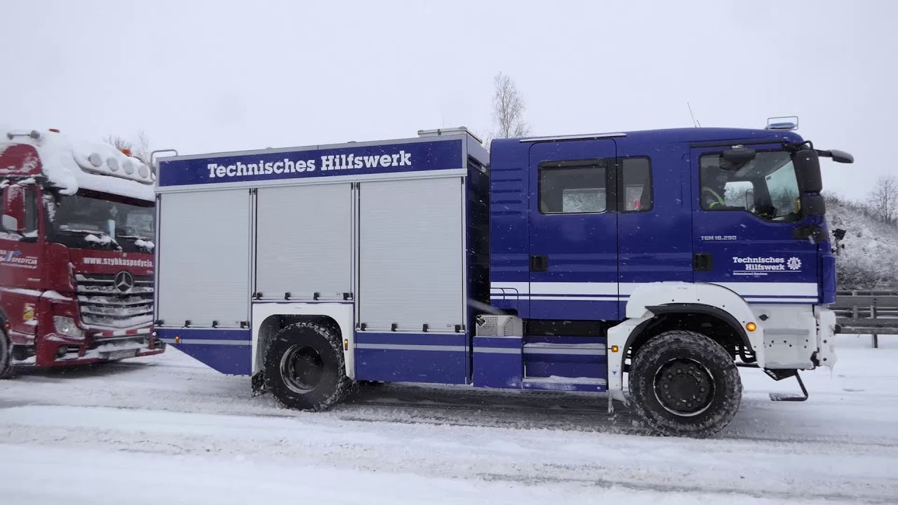 Technisches Hilfswerk im Dauereinsatz auf der A4 (Höhe Burkauer Berg)