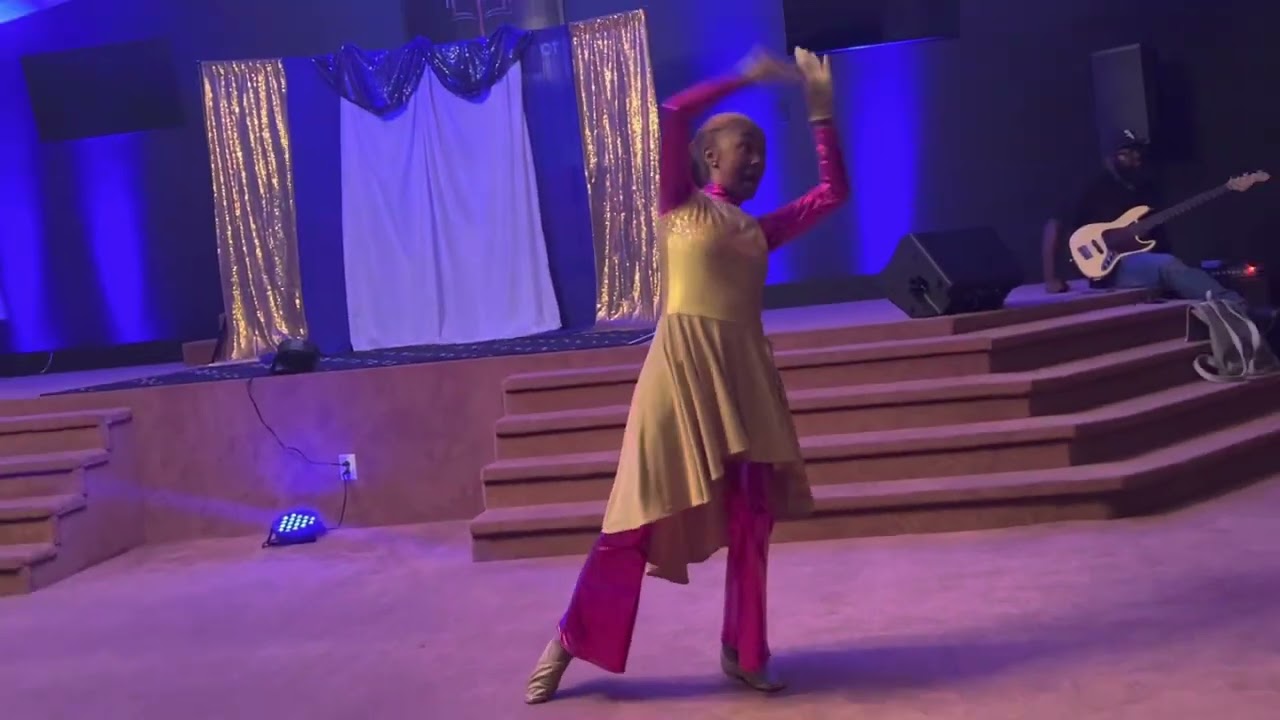 Nobody But God - Dorinda Clark- Cole (APAM)