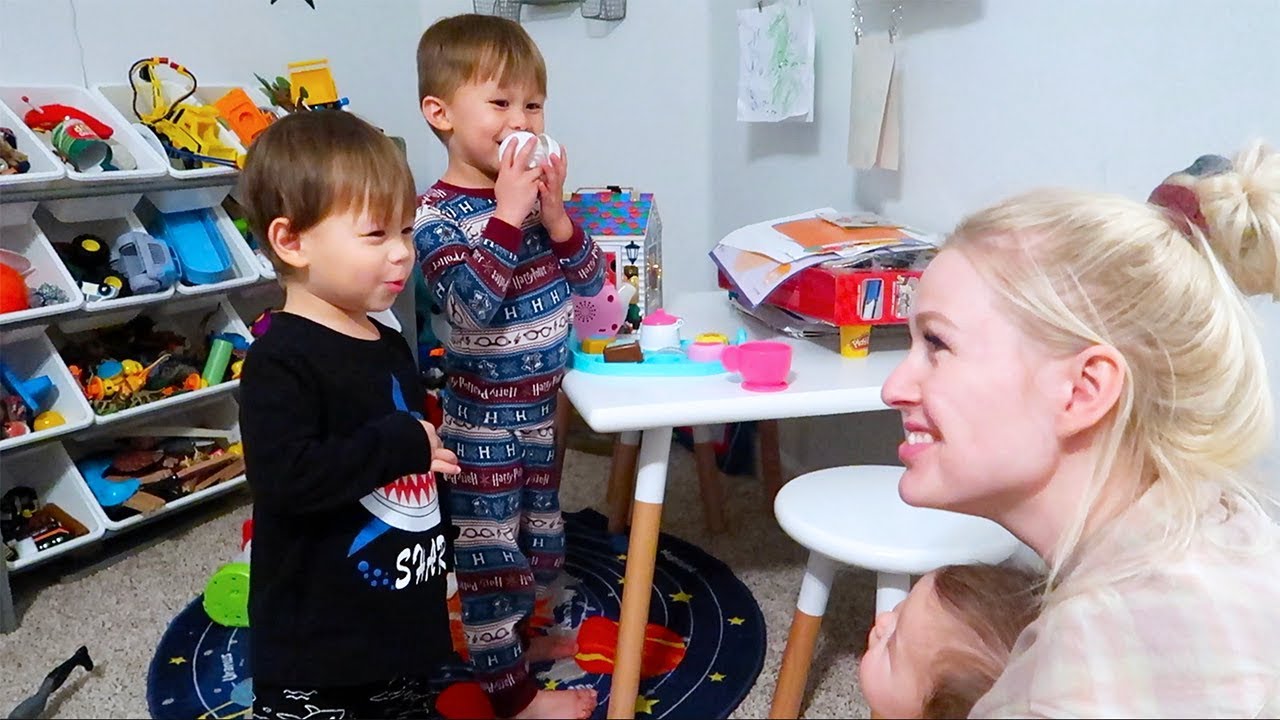 Toddler Learns To Say I Love You