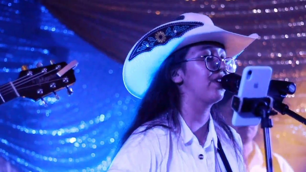 Coritos en vivo/ Grupo Adonay