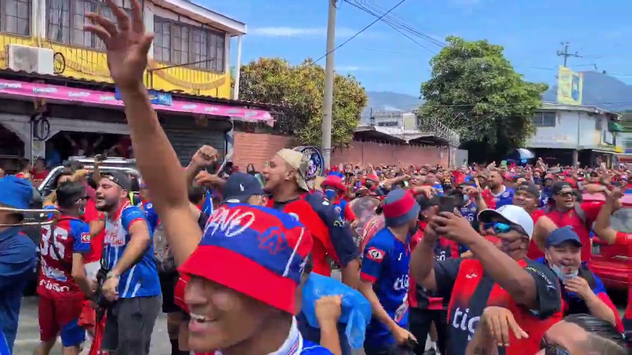 C. D. FAS CAMPEÓN | AMBIENTE TURBA ROJA