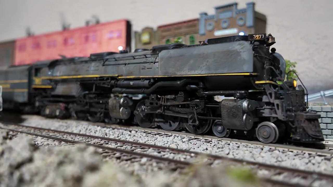 4-6-6-4 Challenger doing some work,