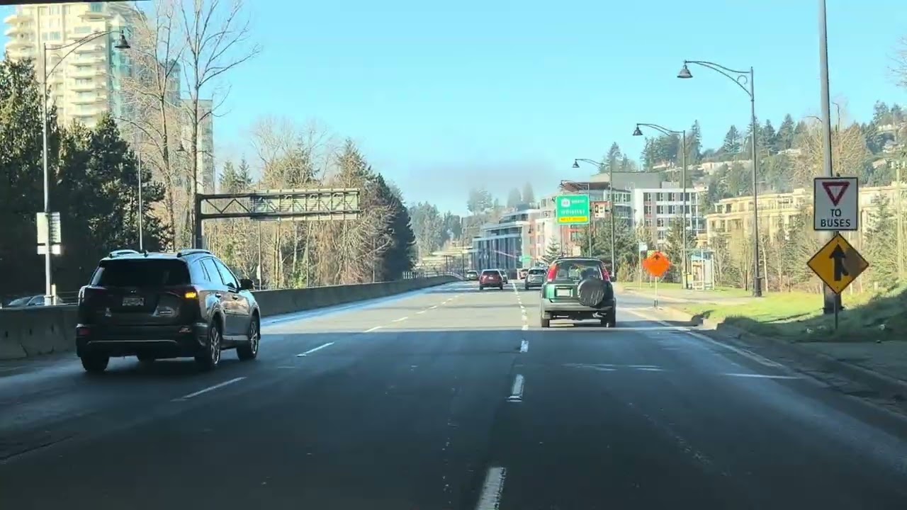 The scenery along the drive to North Vancouver #travel #drive #sightseeing #happy time #fog #winter 