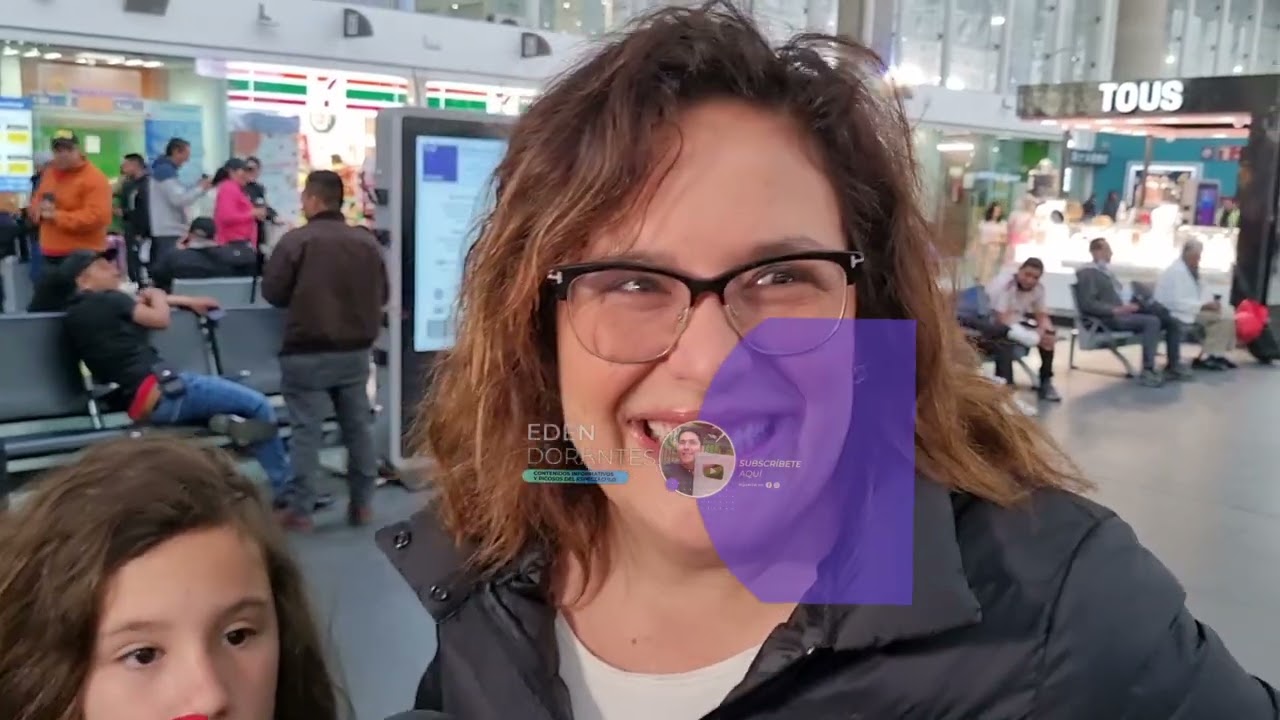 Angélica Vale aclara porque Angélica no habla mucho Español además como ve a su hermana Nicole.