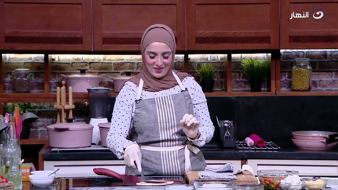 أكلة بيتي | الخميس 1 ديمسبر 2022 - فطيرة الطاسة وكيك الجرانولا