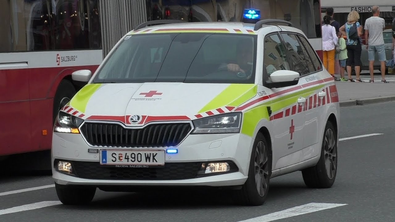 Bluttransport Rotes Kreuz Salzburg auf Einsatzfahrt