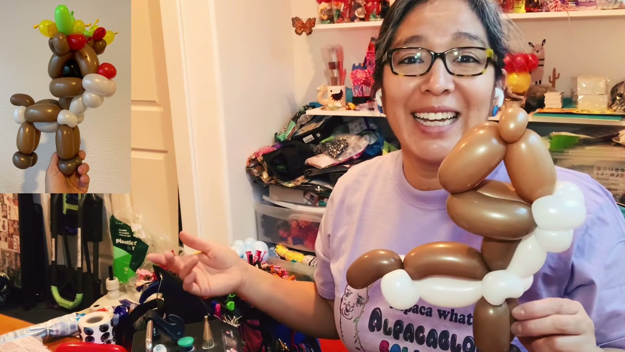 Reindeer super happy and colorful balloon tutorial. Christmas design.