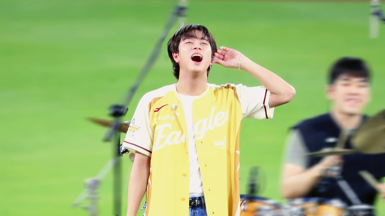250712 이무진 ❛청춘만화❜ 직캠 ⦂ 2025 KBO 올스타전 LEEMUJIN Coming Of Age Story 4K fancam
