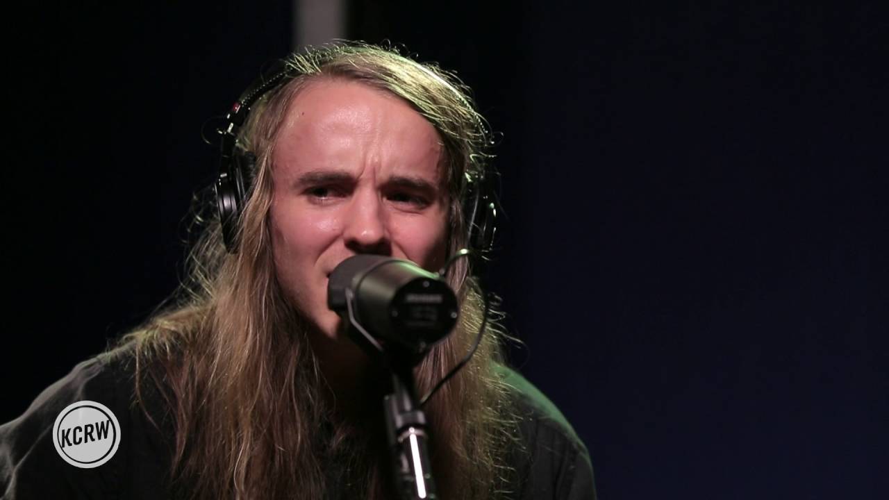 Andy Shauf performing 