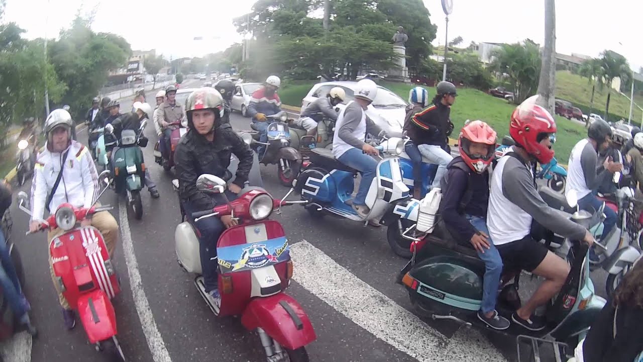 Club Vespa Mérida, en la ciudad de San Cristobal