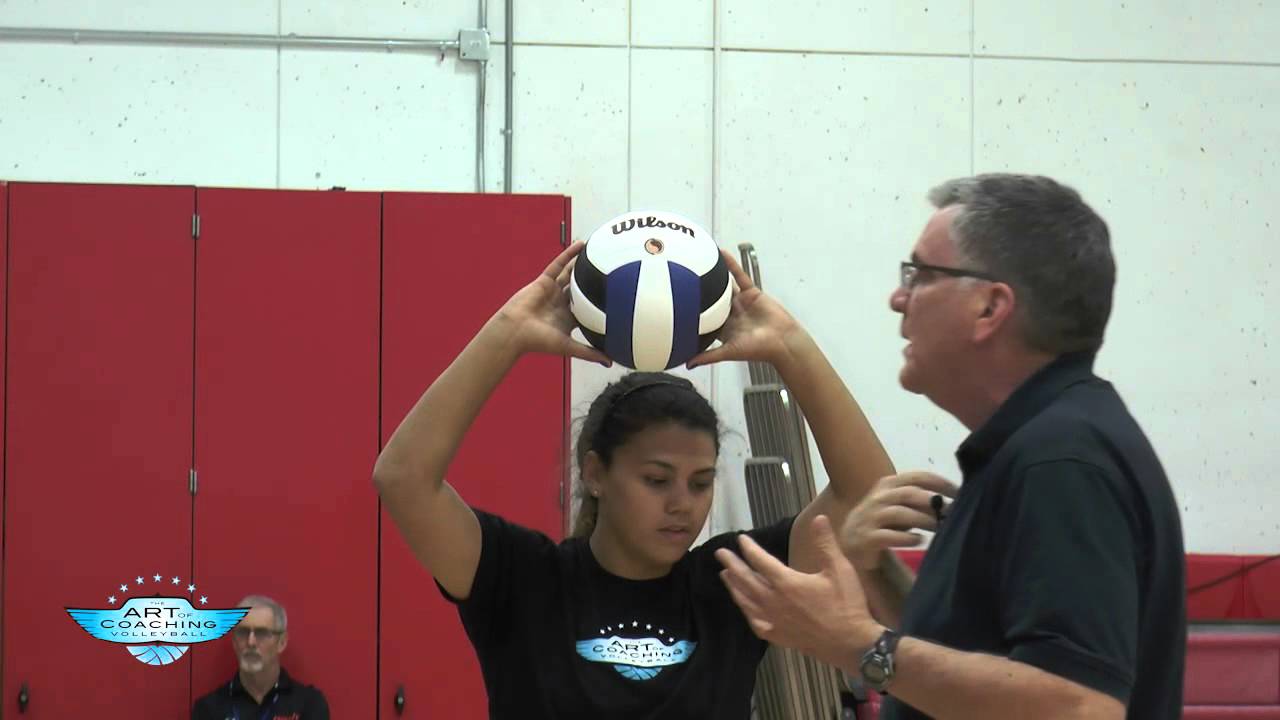AVCA Video Tip of the Week: Setting Hands that are Right for your Setter