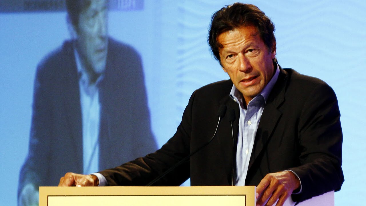 I'd like to see India-Pakistan trust each other one day - Imran Khan | HT Leadership Summit 2013