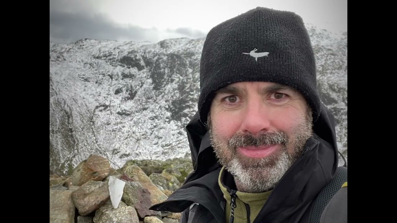 A hike up Helm Crag, Gibson Knott and Calf Crag in the snow