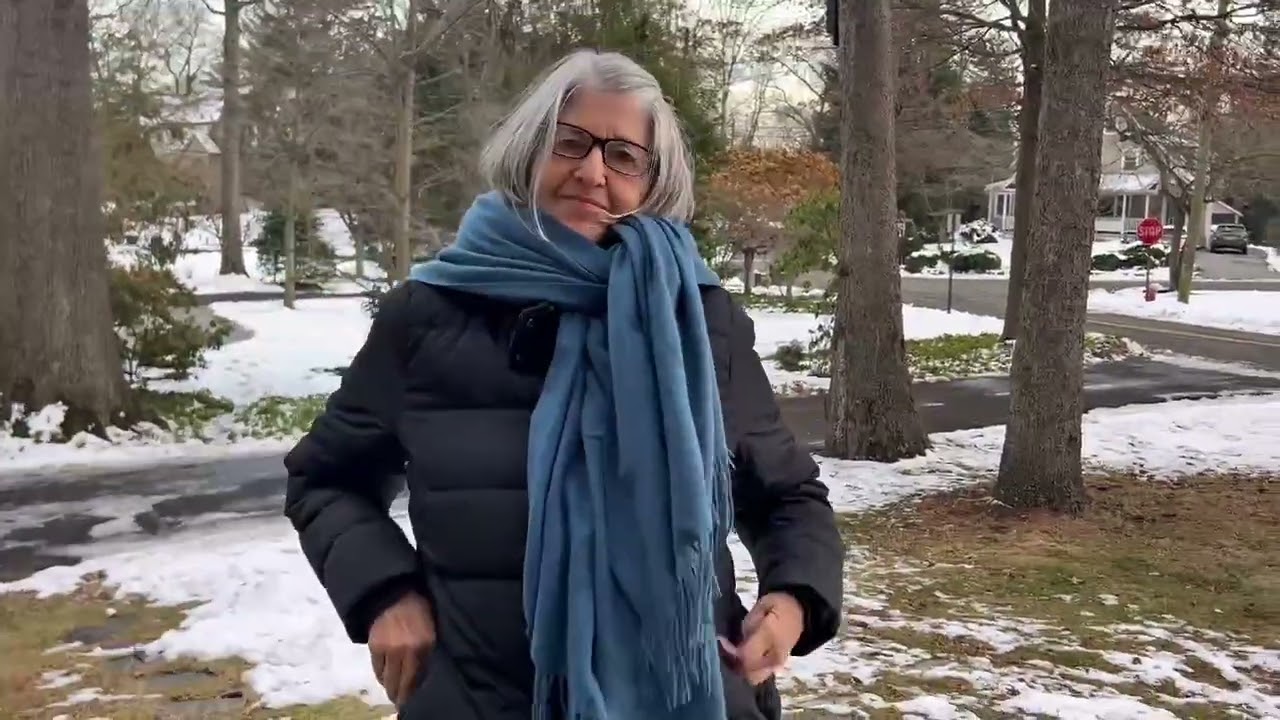 HOYAYO Pashmina Shawl Review – The Cozy Winter Wrap That Feels Like a Blanket 🧣