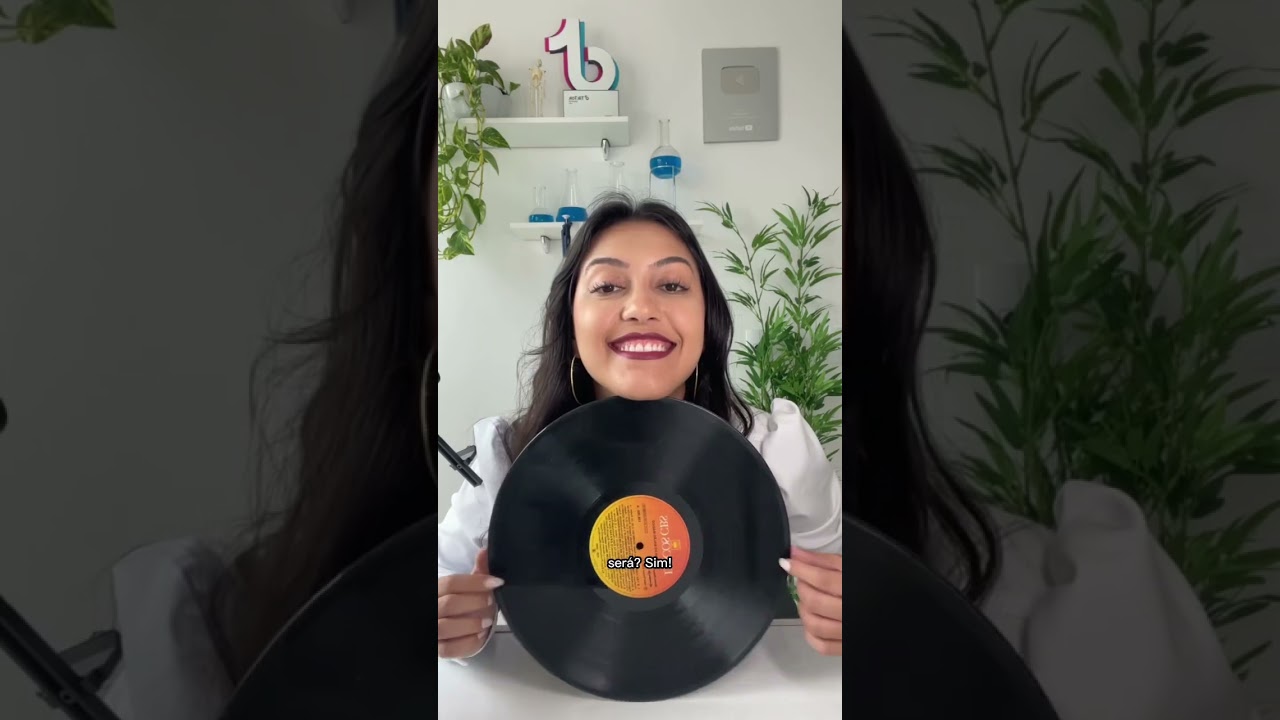 Disco de Vinil no microsc&oacute;pio