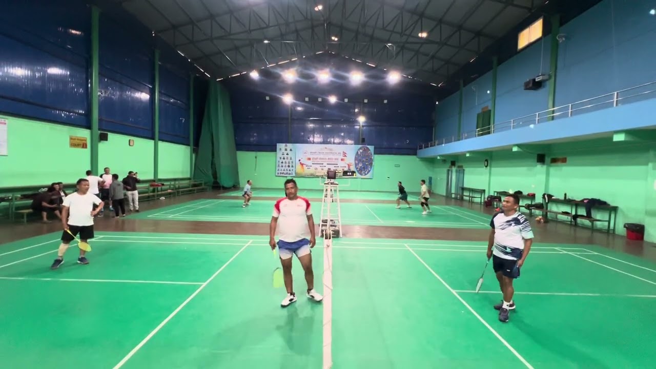 आजको दिन badminton खेल्दै साथीहरूसँग रमाइलो समय #badminton #badmintonnepal #sports