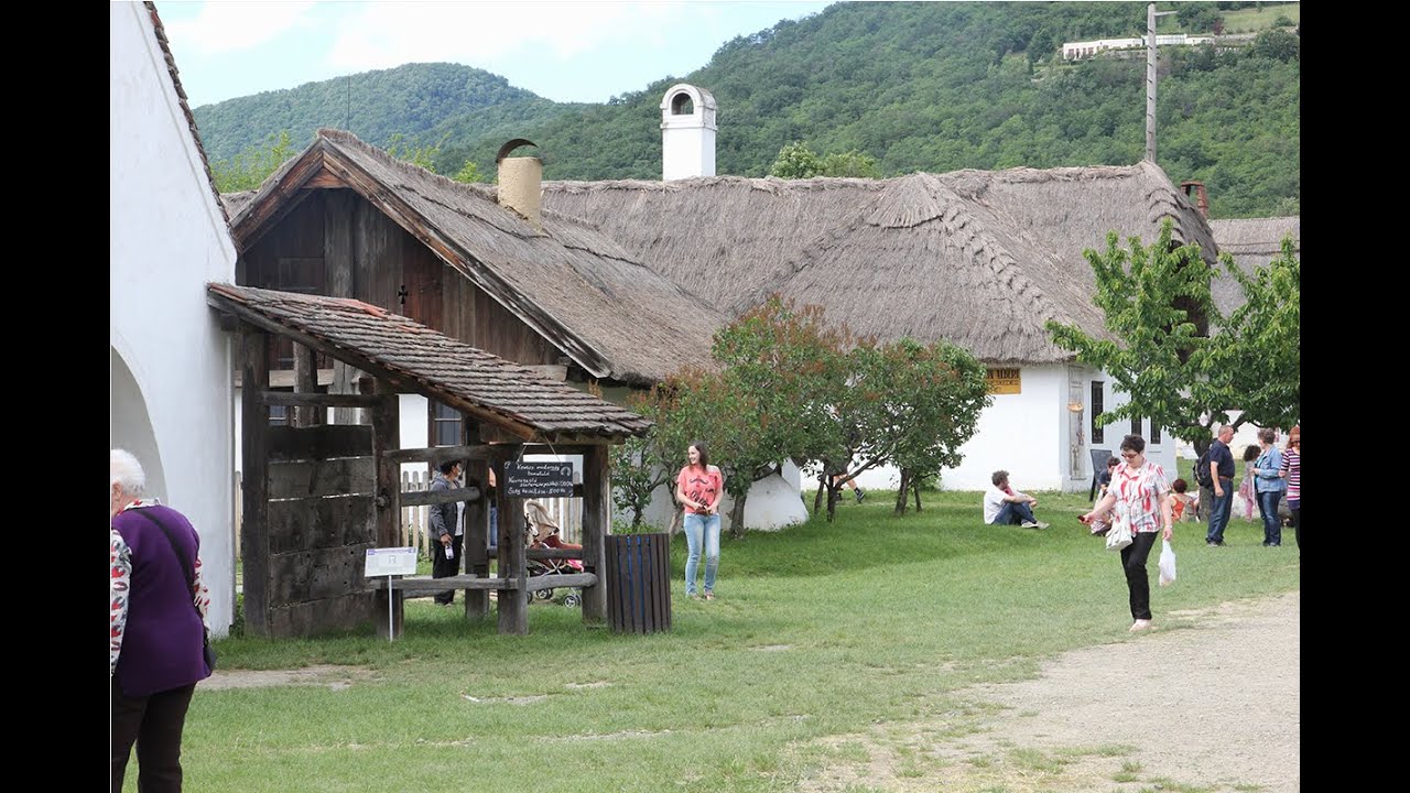 A vil&aacute;gh&iacute;rű Skanzen Szenendr&eacute;n