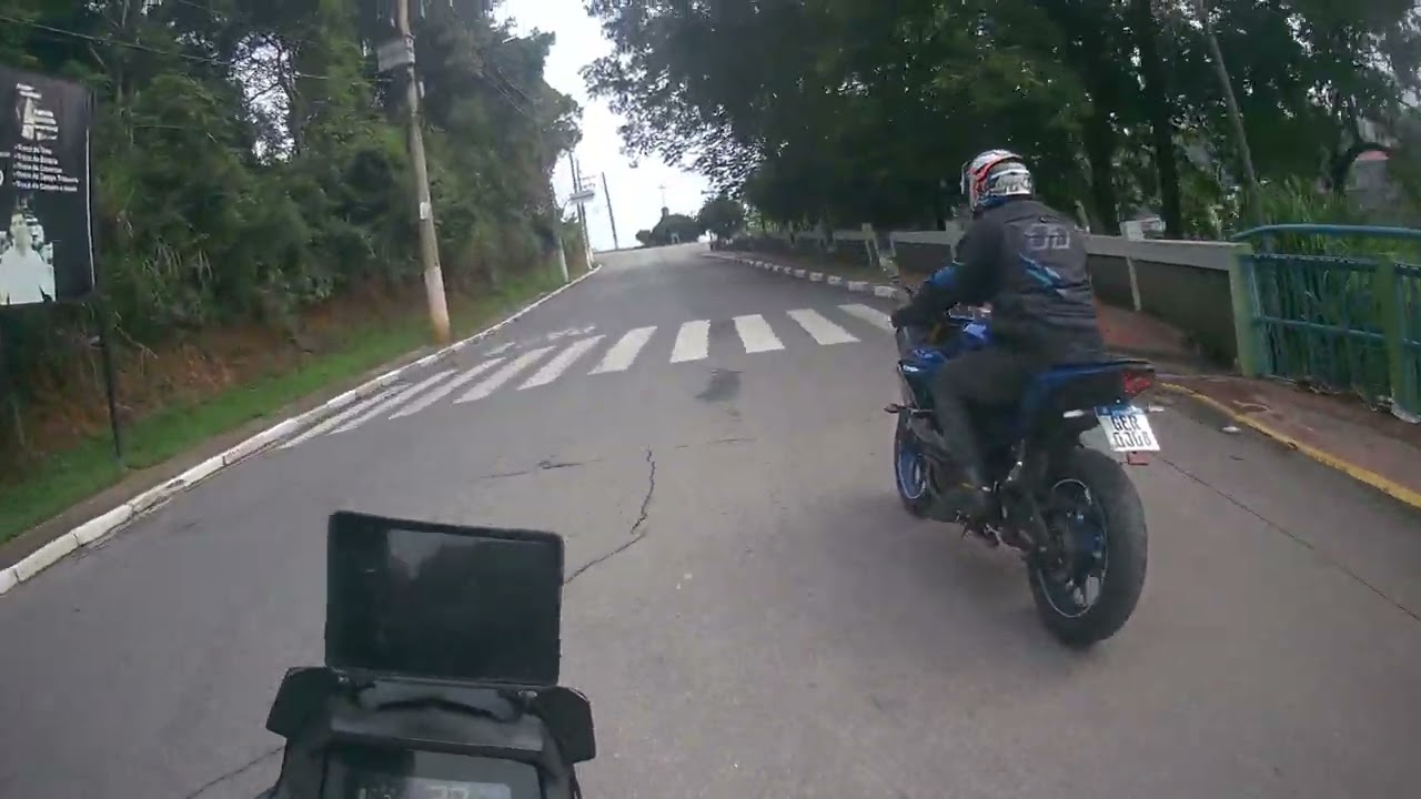 Estrada dos romeiros 