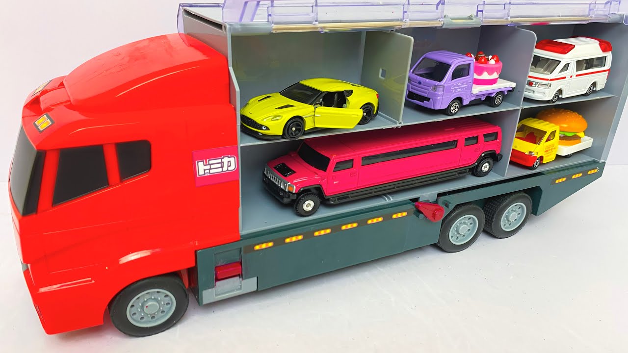 トミカ☆トミカのミニカーを開封しチェックしてコンボイへ収納するぞ☆Tomica Mini Cars☆ Ambulance & Work Vehicles Convoy!