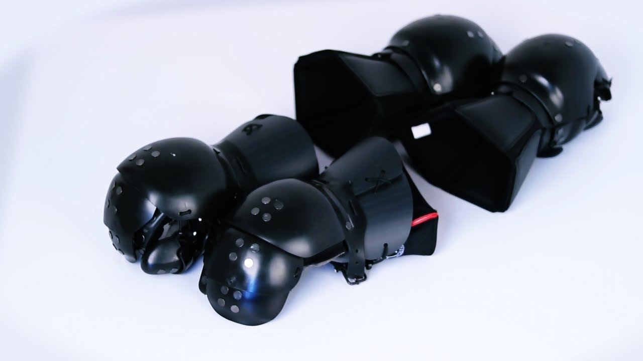 SPES Lobster Heavy Gloves - Classic vs Black Edition
