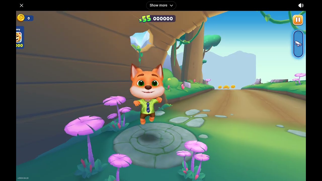 Playing youtube playables(running pet dec room)