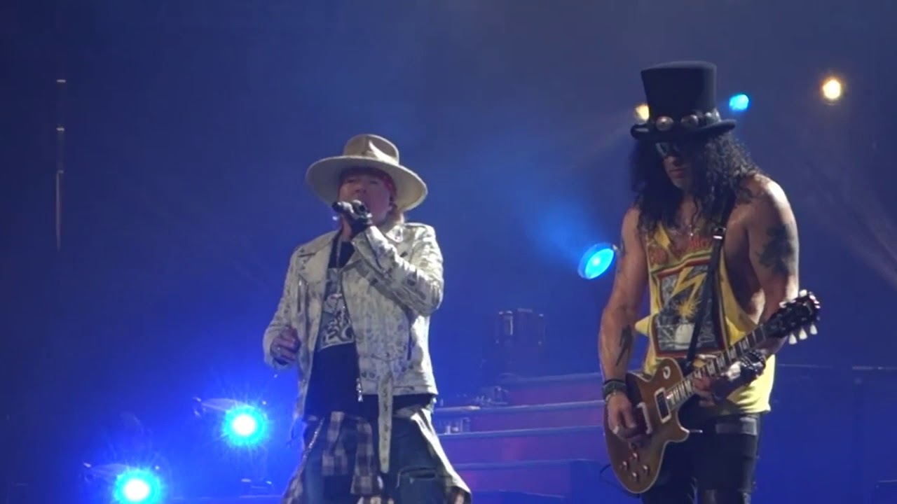 Sweet Child GNR Nov 7th, 2017 BMO Harris Bradley Center Milwaukee, WI