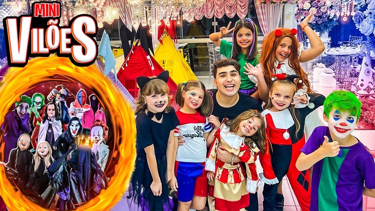 TODOS OS SUPER VILÕES INVADIRAM A FESTA DO PIJAMA DOS FILHOS DE TODOS OS SUPER VILÕES O FILME !!!