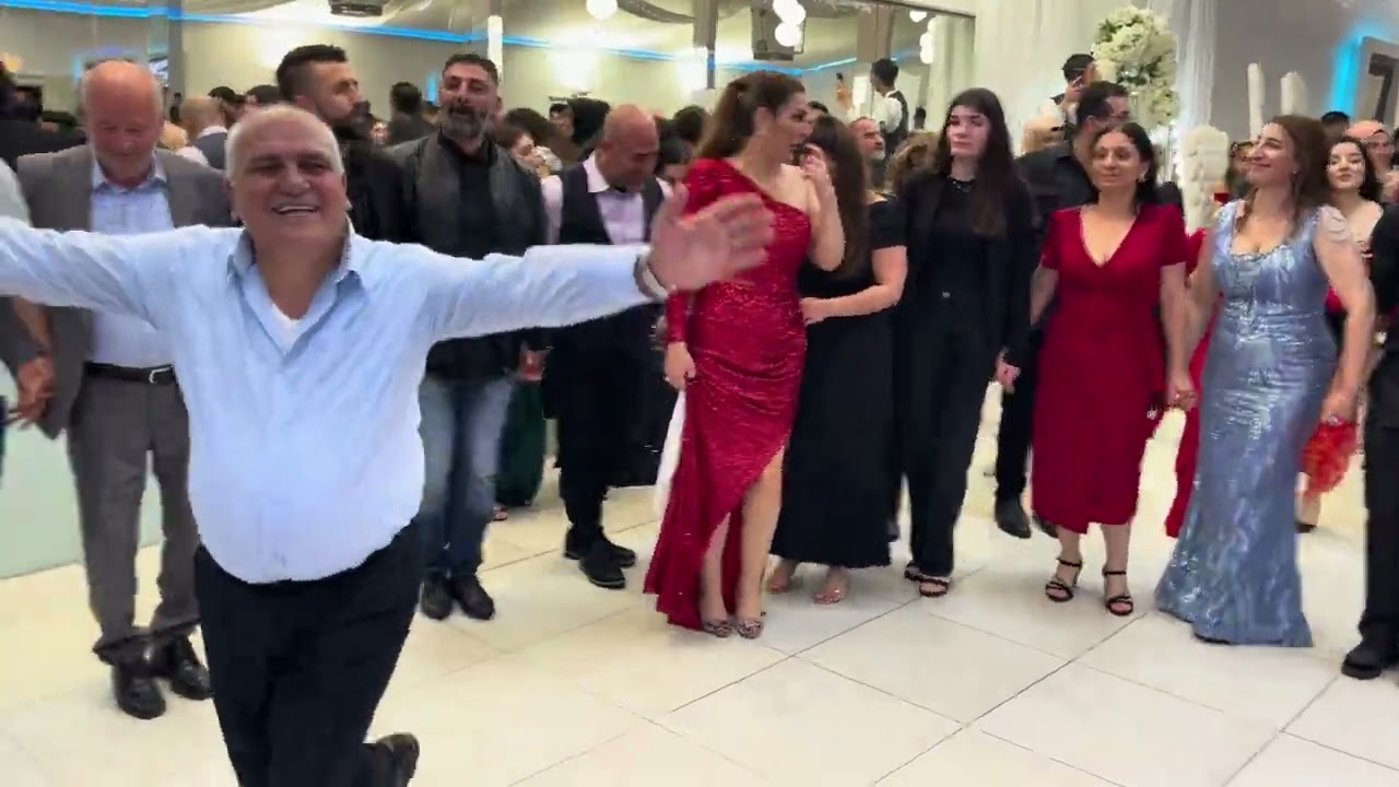 Fatos ve Huseyin dügün Part 4 sanatci Grup Merdo