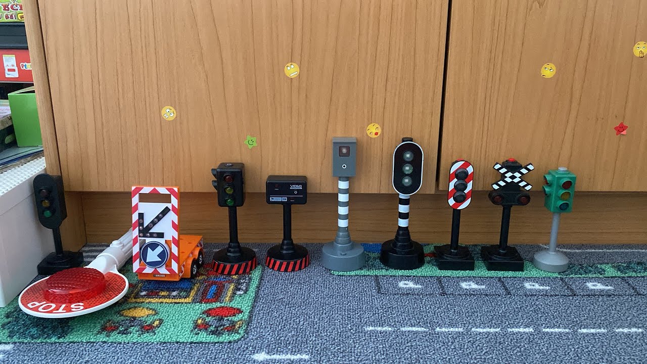 Kolekcija mojih semafora!-Collection of my traffic lights!🚦🚥