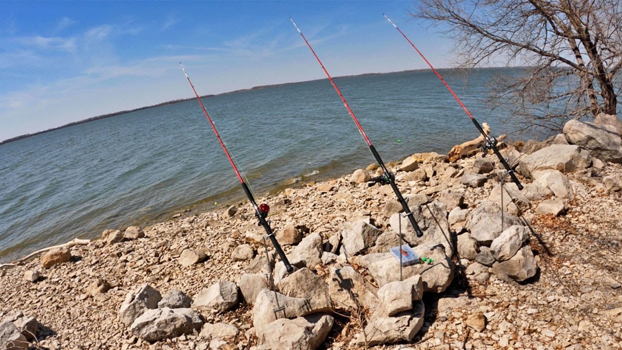 Весенняя рыбалка на сома! (Рыбалка с берега)