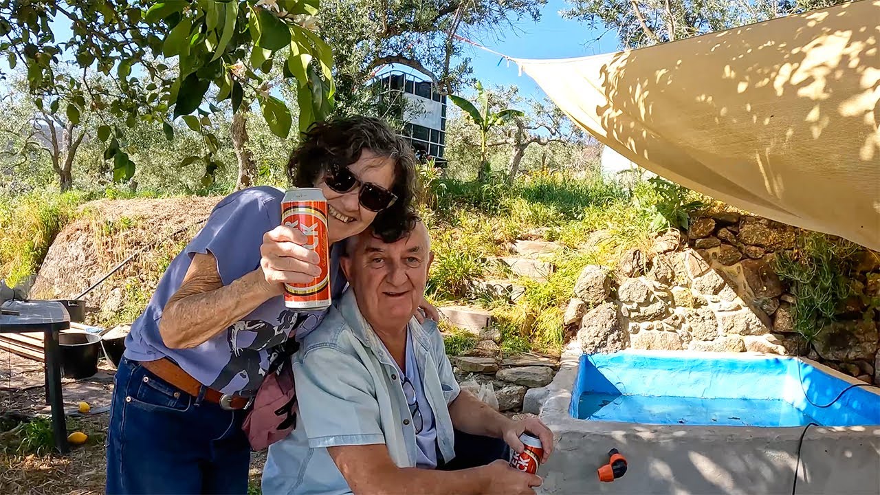 MY PARENTS ARE BACK & THERE'S NO STOPPING THEM - Off Grid in Portugal