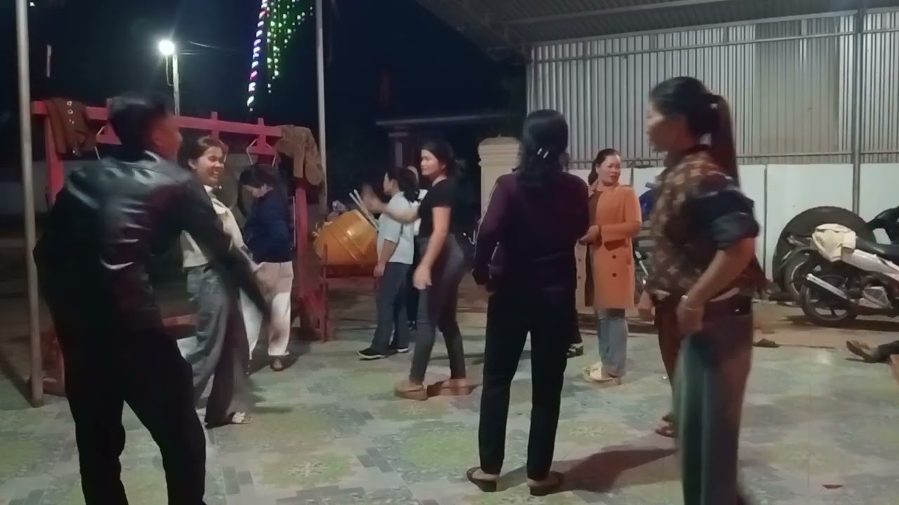 Đánh cồng chiêng 2026