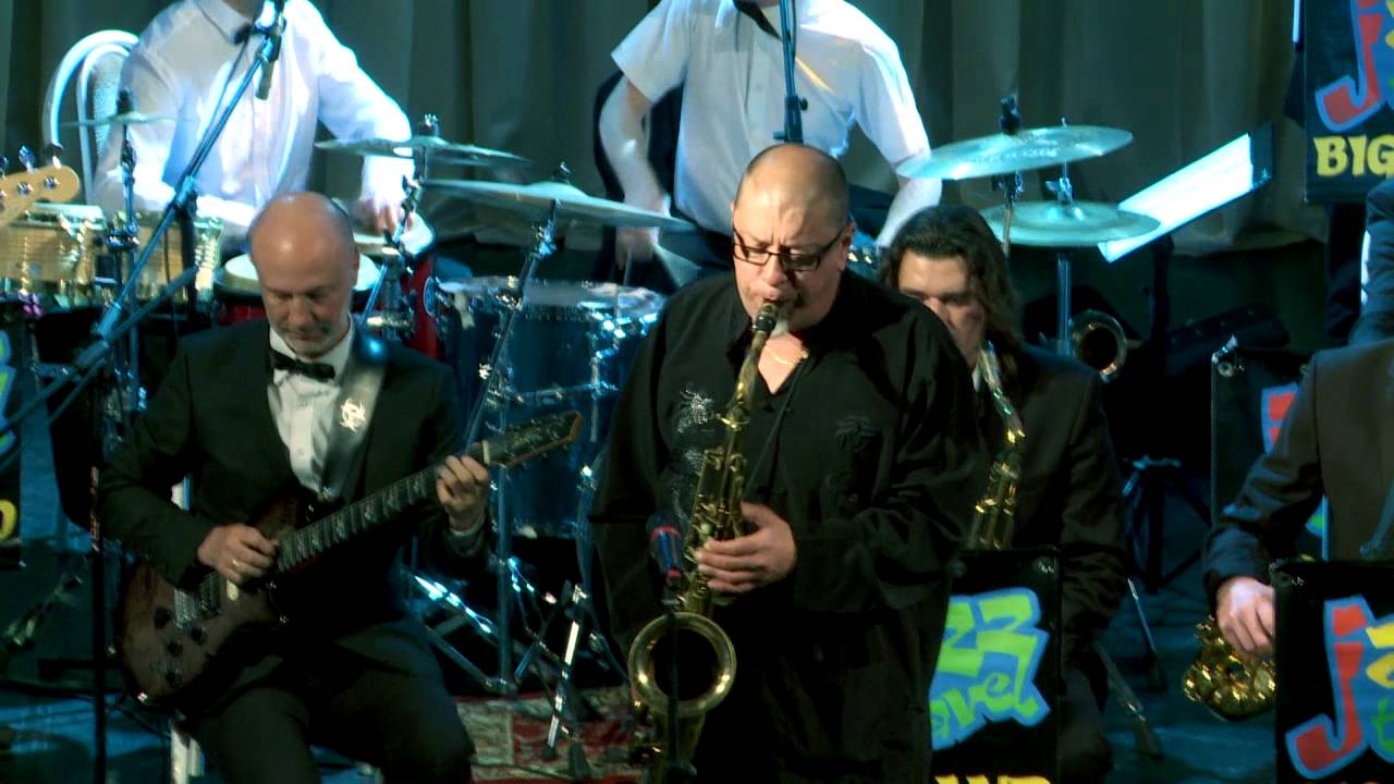 JAZZ TRAVEL BIG BAND & Bobby Martinez ( sax)  El Tumbao de Benny