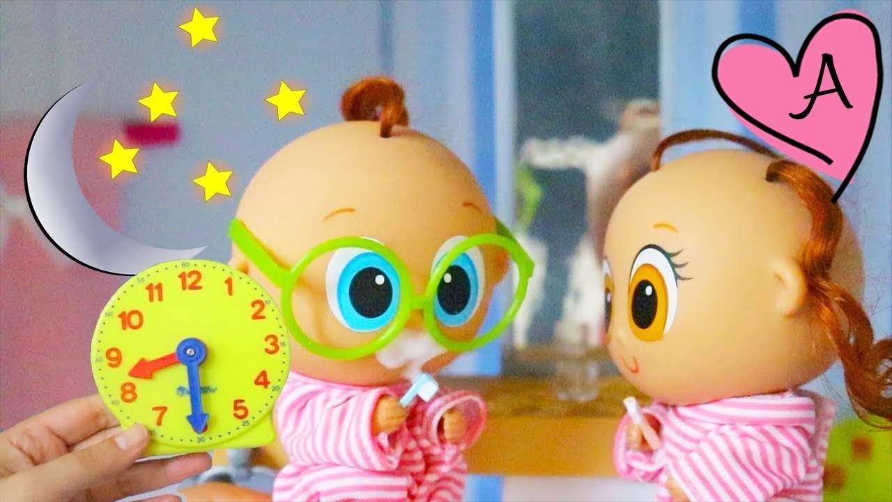 Rutina de noche de Super Mami Andre para mis bebes | Muñecas y juguetes con Andre para niñas y niños