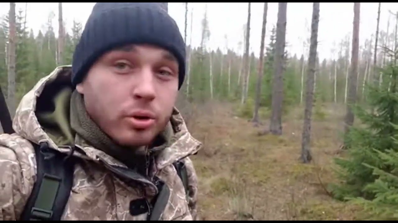 Охотник случайно встретил медведя