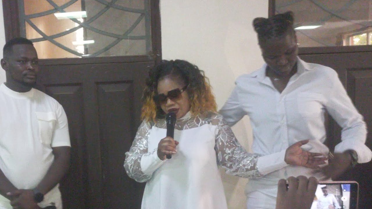 Tiktoker Nyakwar Janeko Reaction at CHIRA'S candle lighting event,so sad