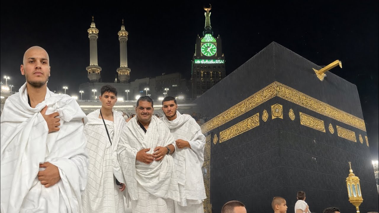 ‏أول مرة بسافر للعمرة 🕋❤️😍