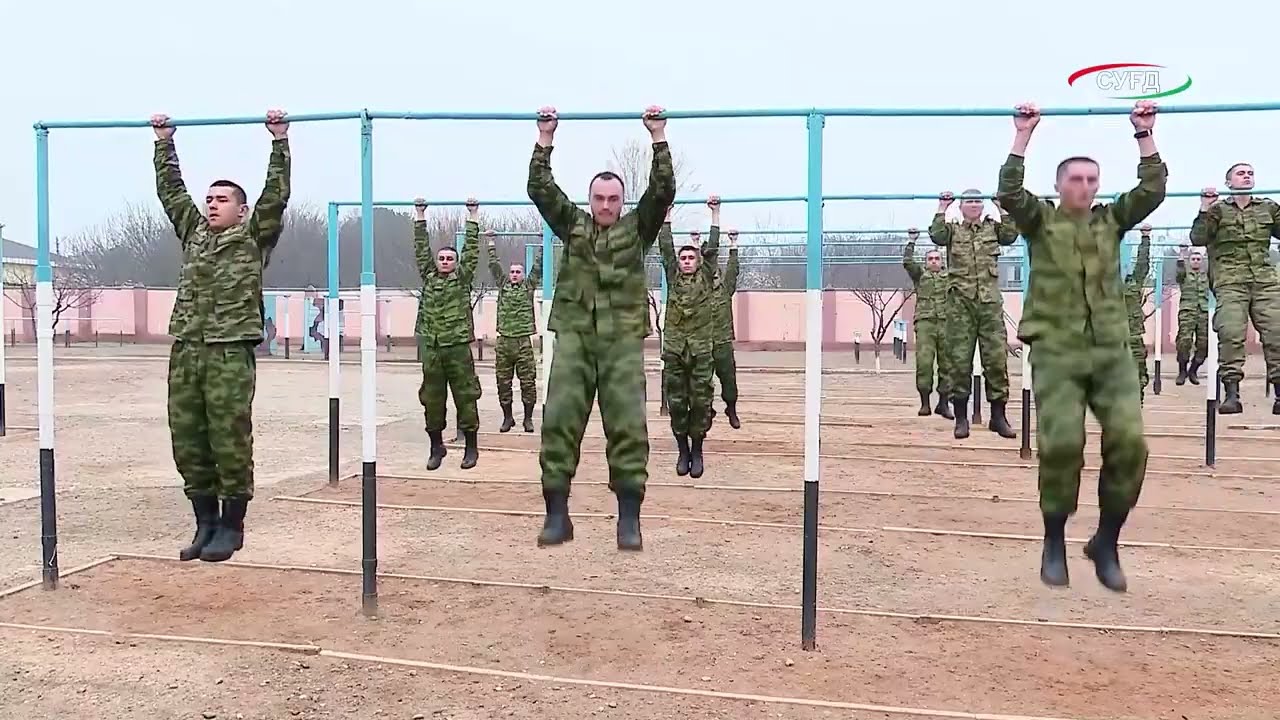 Ифтихормандии ҷавонон зимни адои хизмати ҳарбӣ.